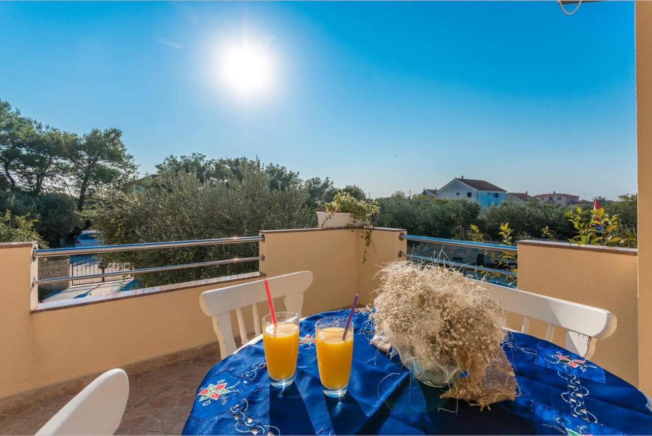 Agape Apartments Biograd Na Moru Exterior photo