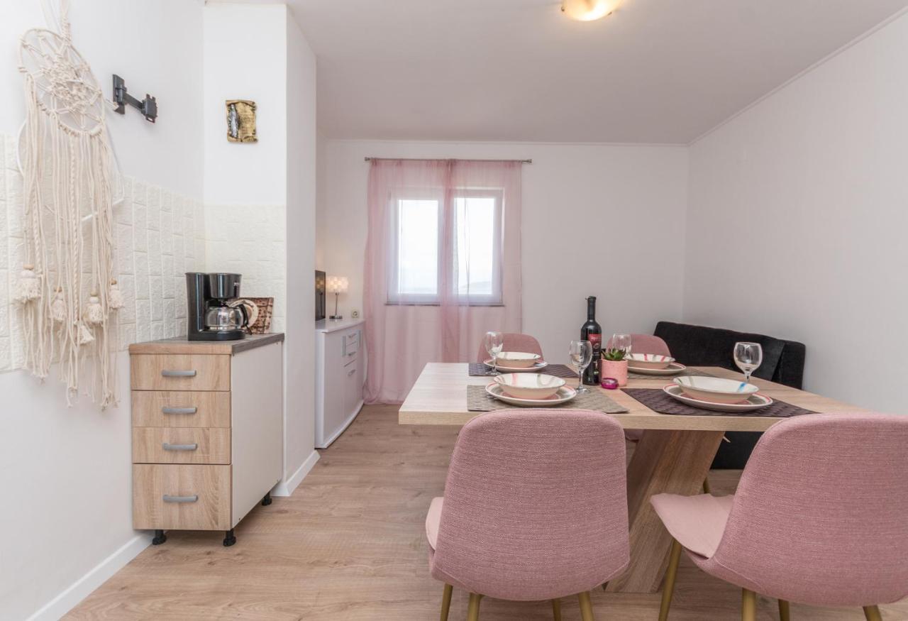 Agape Apartments Biograd Na Moru Exterior photo
