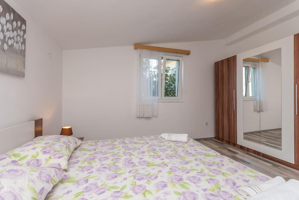 Agape Apartments Biograd Na Moru Exterior photo