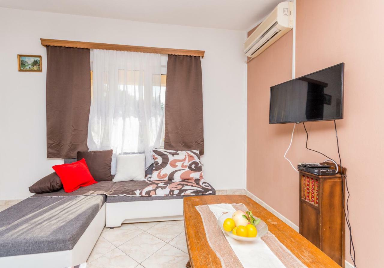 Agape Apartments Biograd Na Moru Exterior photo